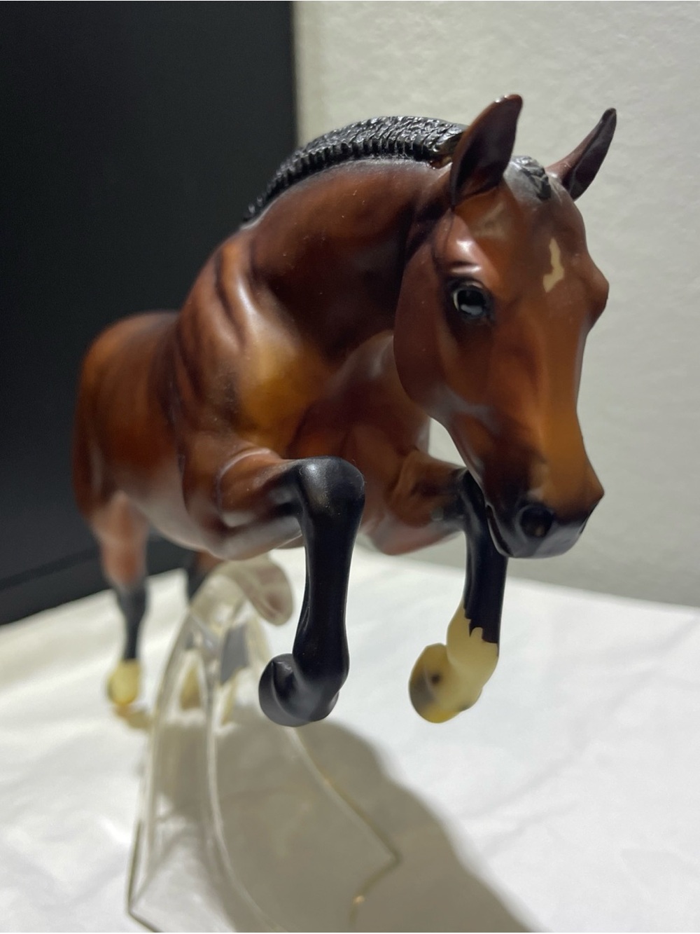 Breyer Horse #1423 Newsworthy Enchanted Forest 2010